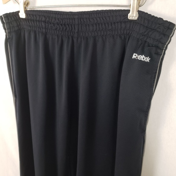 Reebok Other - Reebok Track Pants Men's Med Black Pockets